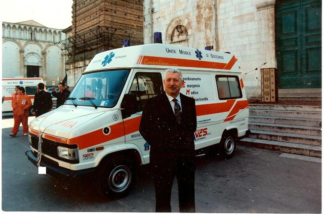 Auto 5 - anni 90 - Volontario Marino Lucarini
